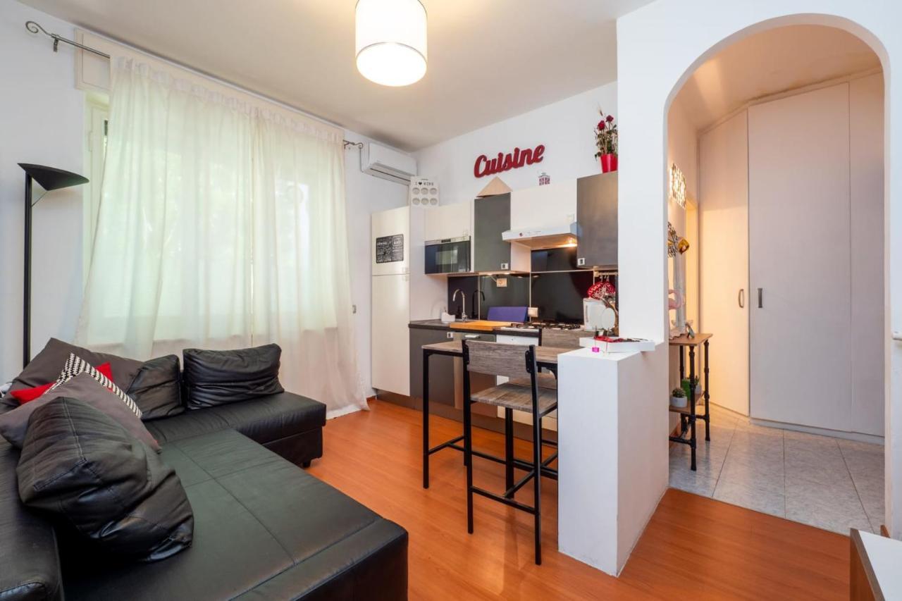Navigli Apartment- Hosted By Sweetstay Milan Exterior photo